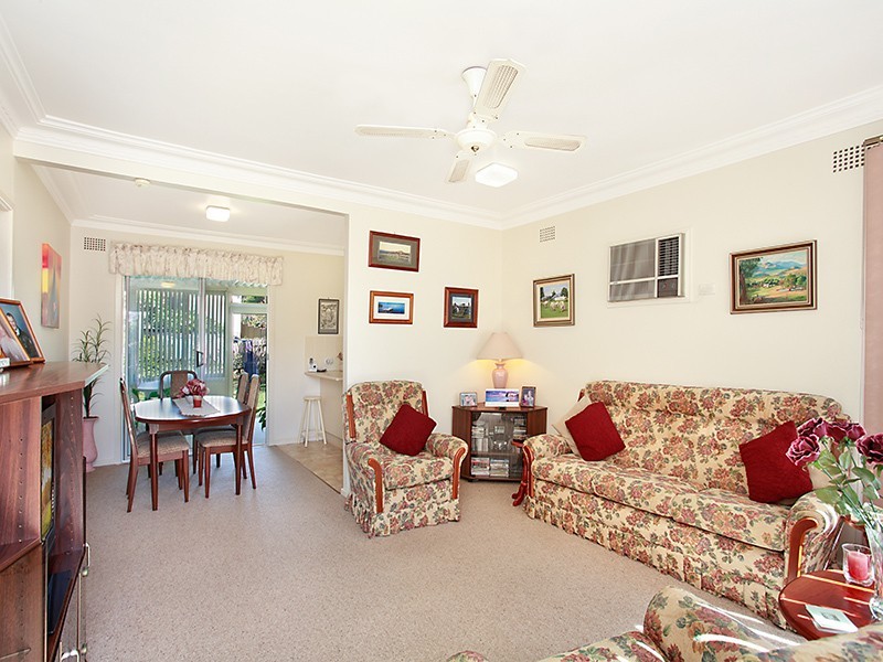 9 May Street, Belmont NSW 2280