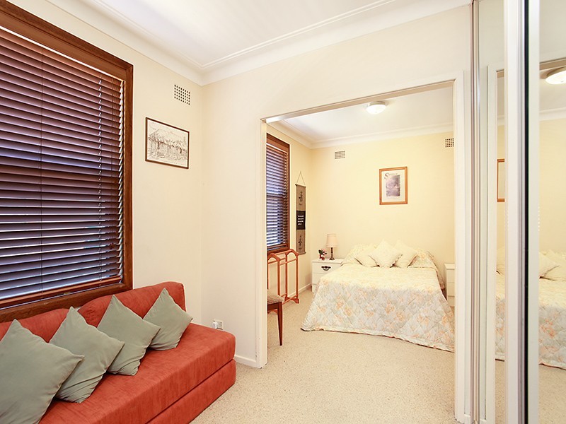 9 May Street, Belmont NSW 2280