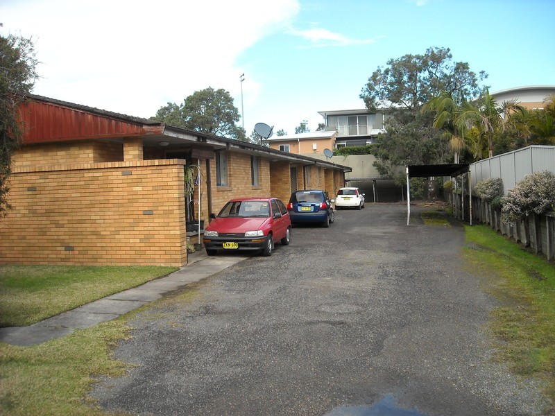 1/13 Charles Street, Warners Bay NSW 2282