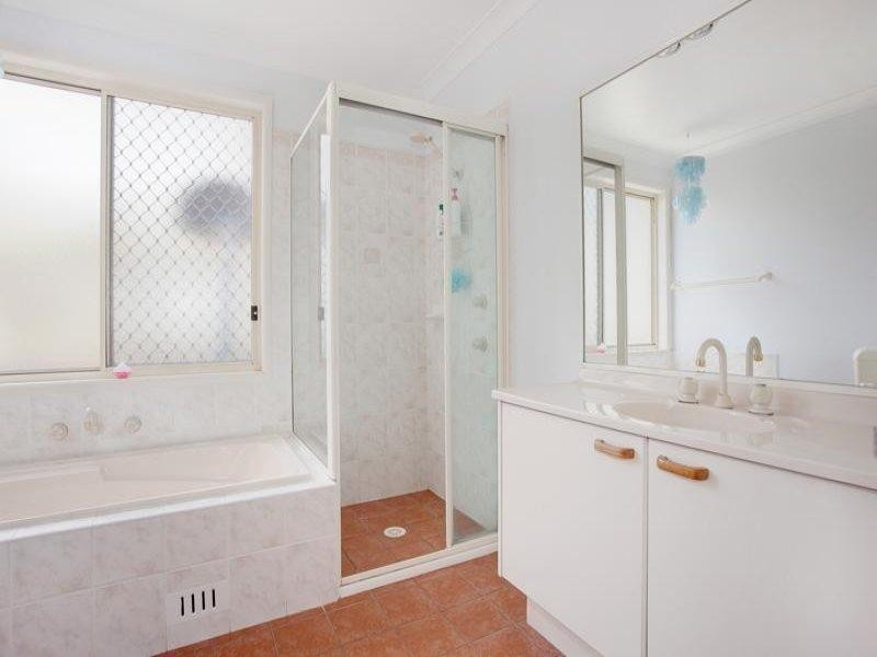 19 Hendrick  Street, Cardiff NSW 2285