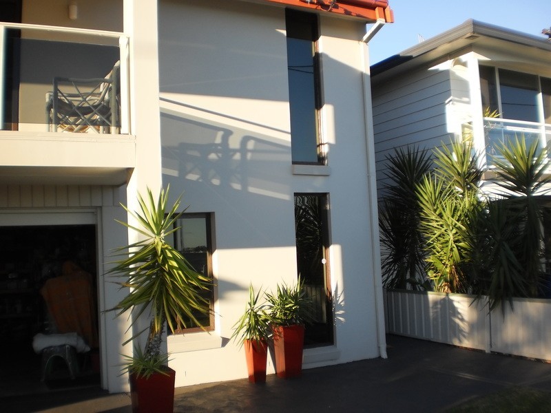 6a Brooks Parade, Belmont NSW 2280