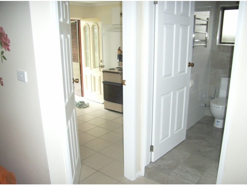 6a Brooks Parade, Belmont NSW 2280