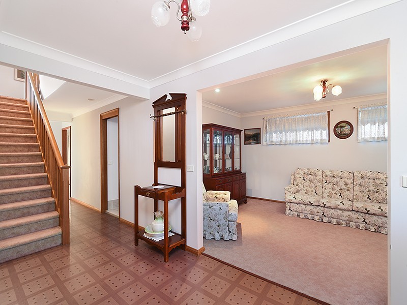 30 McEwan Street, Belmont South NSW 2280