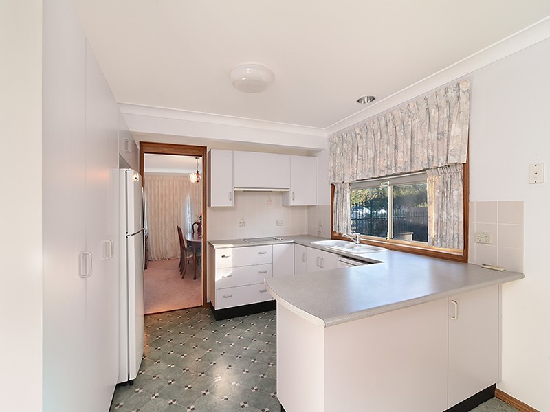 30 McEwan Street, Belmont South NSW 2280