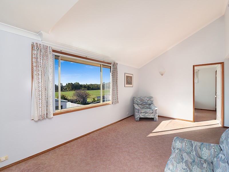 30 McEwan Street, Belmont South NSW 2280