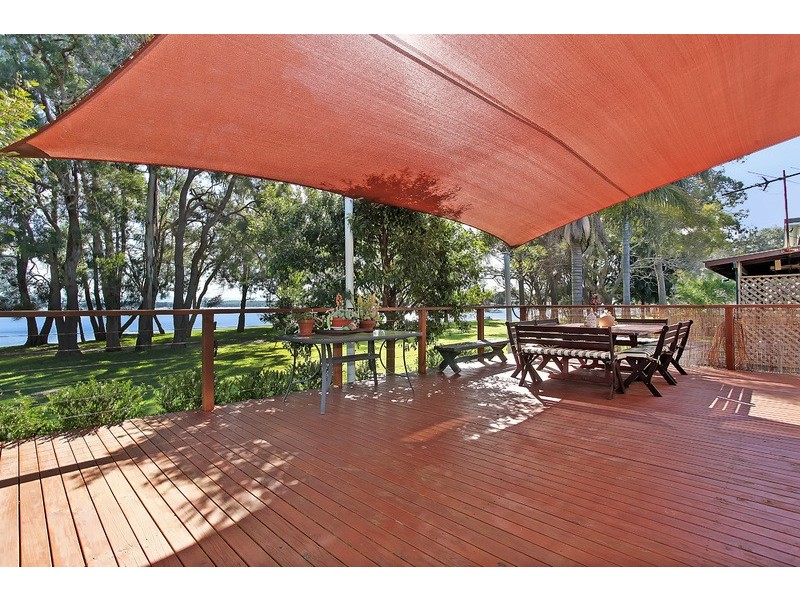 Summerland Point NSW 2259