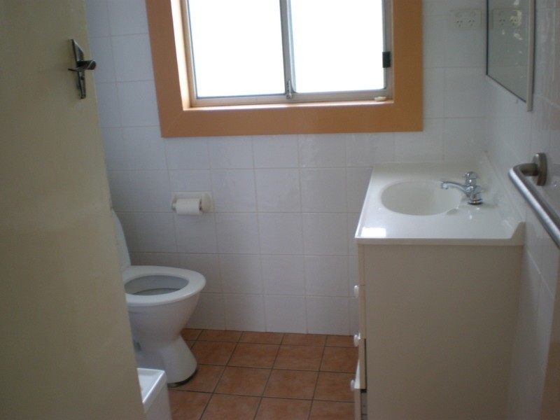 Warners Bay NSW 2282