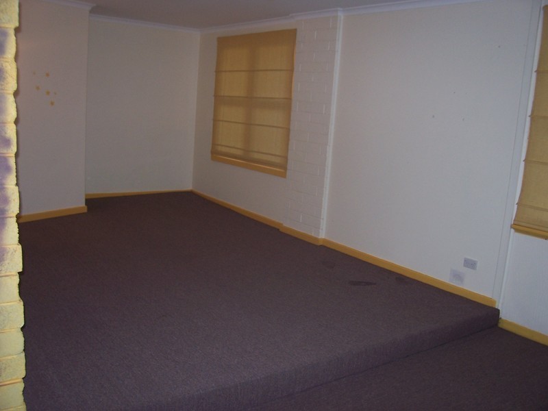 5 Kanundra Street, Belmont North NSW 2280