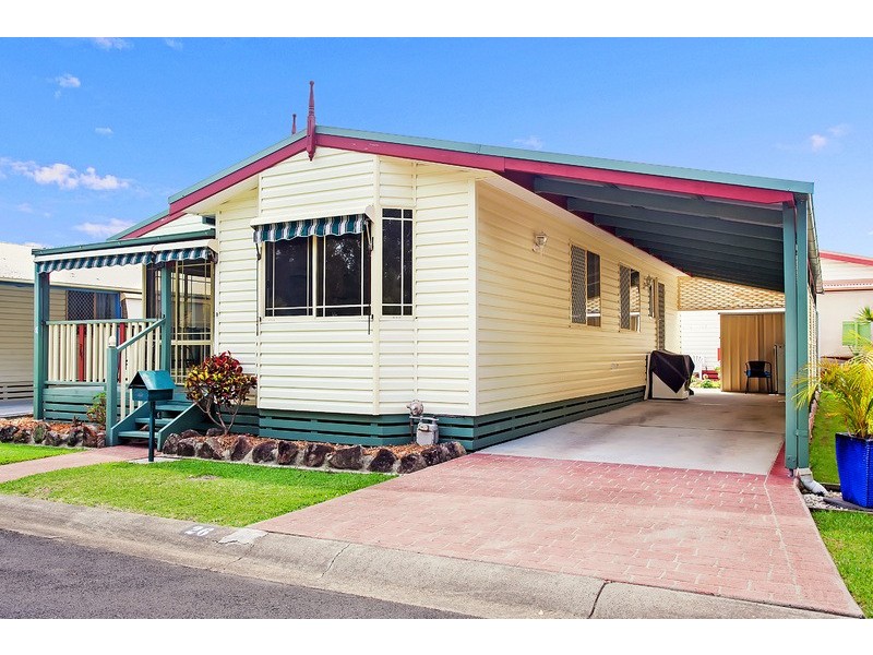 Blacksmiths NSW 2281