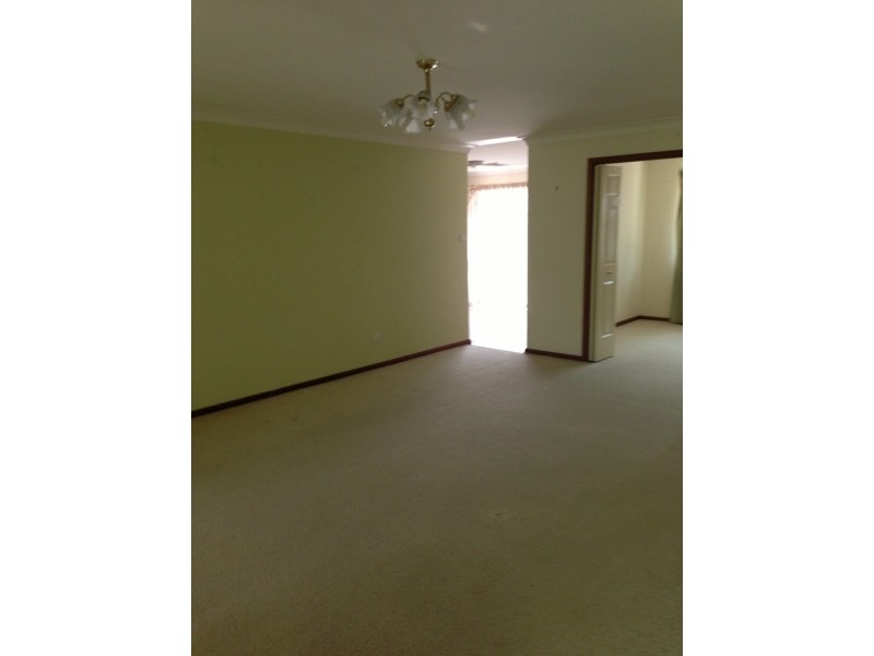 10/115 Ambleside Cct, Lakelands NSW 2282