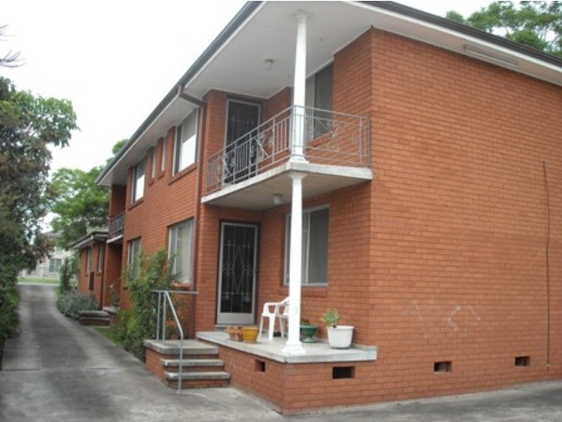 2/155 High Street, East Maitland NSW 2323