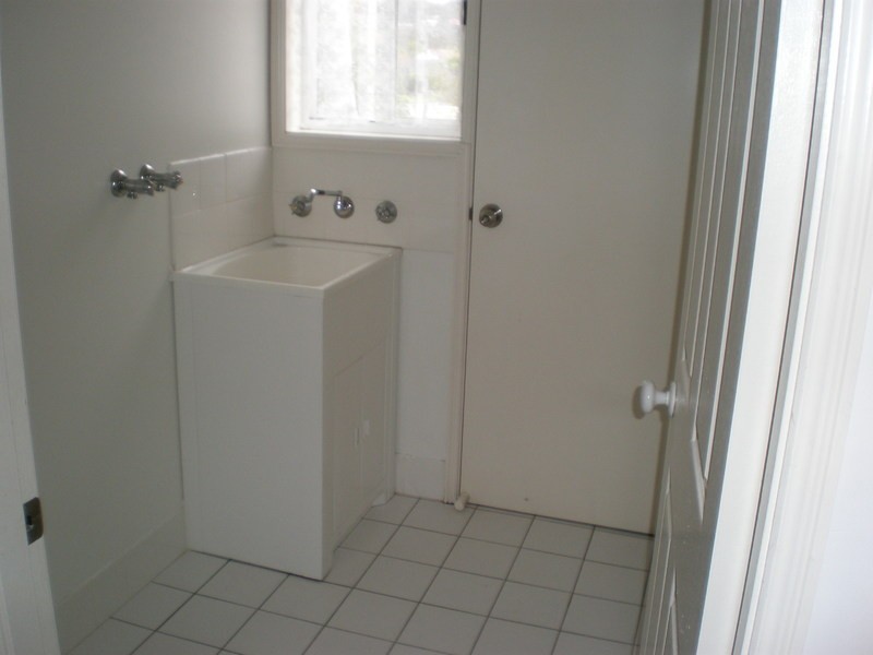 Warners Bay NSW 2282