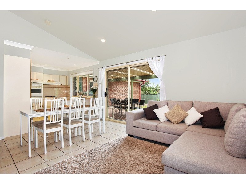 Macquarie Hills NSW 2285