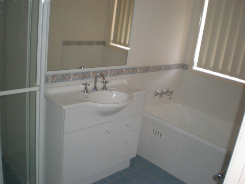 Valentine NSW 2280