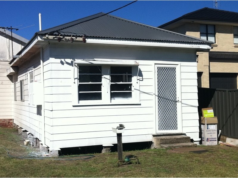 Blacksmiths NSW 2281