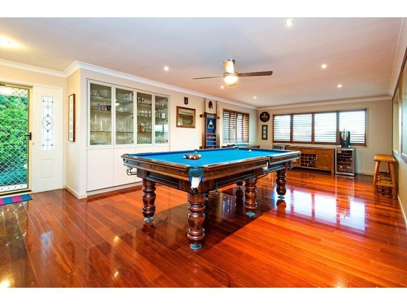 6 Skye St, Belmont QLD 4153