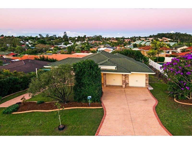 6 Skye St, Belmont QLD 4153