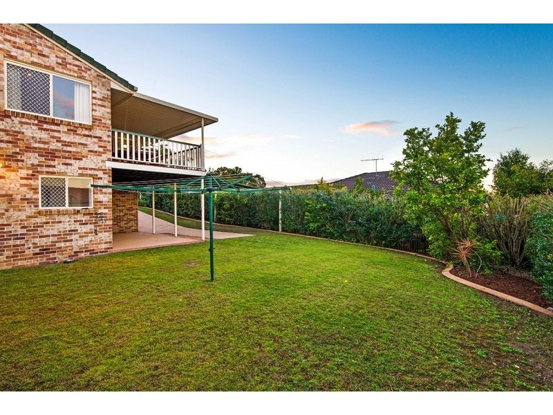 6 Skye St, Belmont QLD 4153