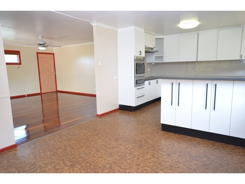 98 Hawkwood Street, Mount Gravatt East QLD 4122