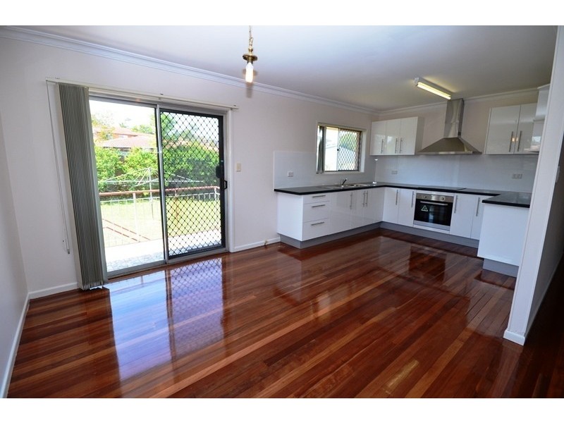 67 Pickworth Street, Upper Mount Gravatt QLD 4122