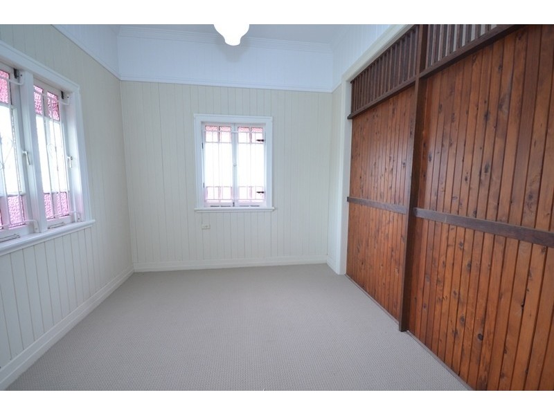 10 Waterlot Street, Moorooka QLD 4105