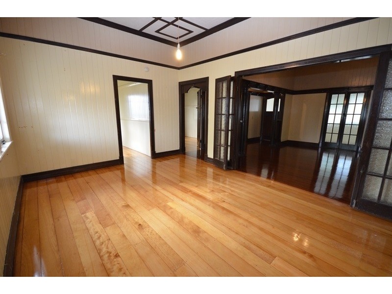 5 Harwill Street, Coorparoo QLD 4151