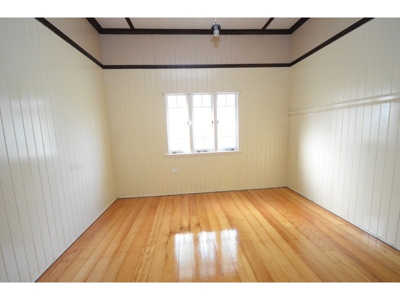 5 Harwill Street, Coorparoo QLD 4151