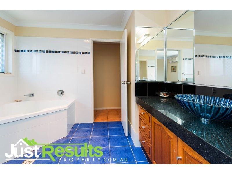 Eight Mile Plains QLD 4113