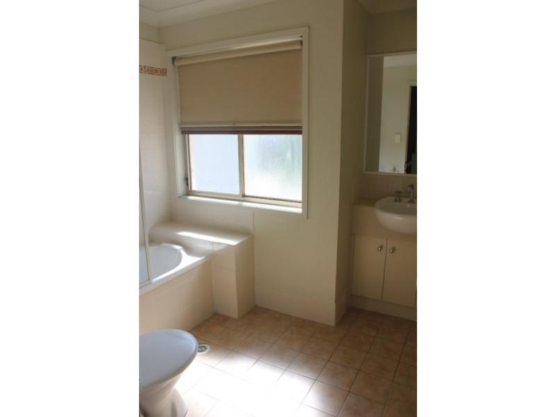 111  Dasyure Place, Wynnum West QLD 4178