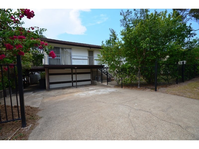 40 Fairlawn Street, Nathan QLD 4111