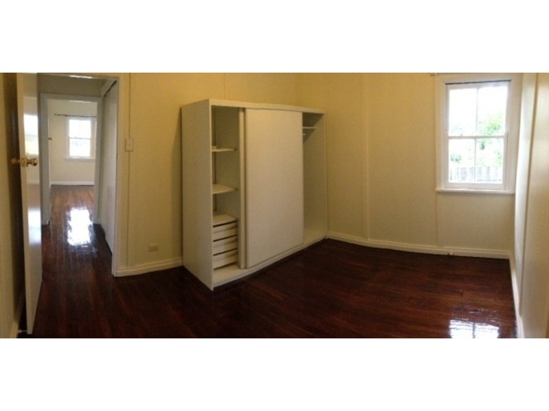 12 Amega Street, Mount Gravatt East QLD 4122