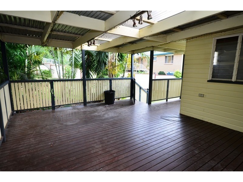 5 Cary Street, Mount Gravatt East QLD 4122