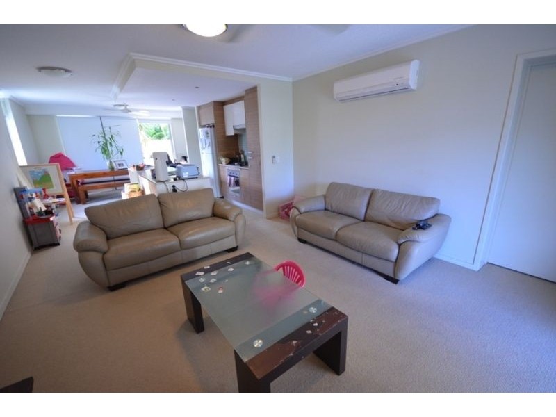 8/154 Musgrave Avenue, Southport QLD 4215