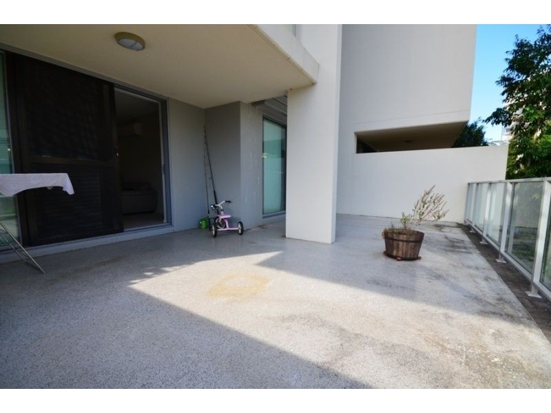 8/154 Musgrave Avenue, Southport QLD 4215