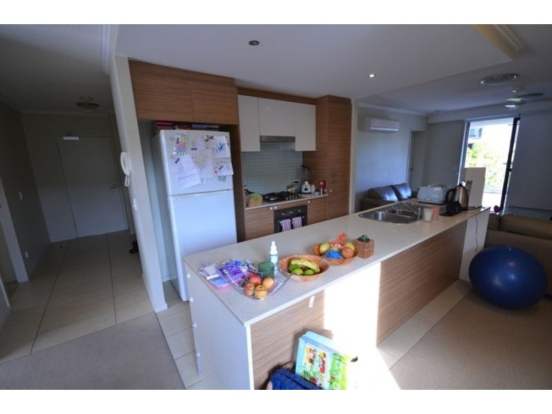 8/154 Musgrave Avenue, Southport QLD 4215