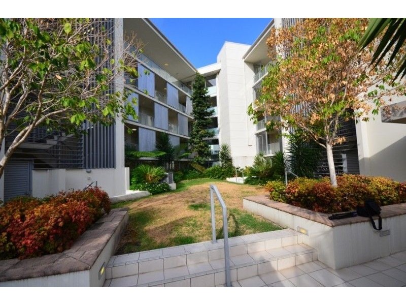 8/154 Musgrave Avenue, Southport QLD 4215