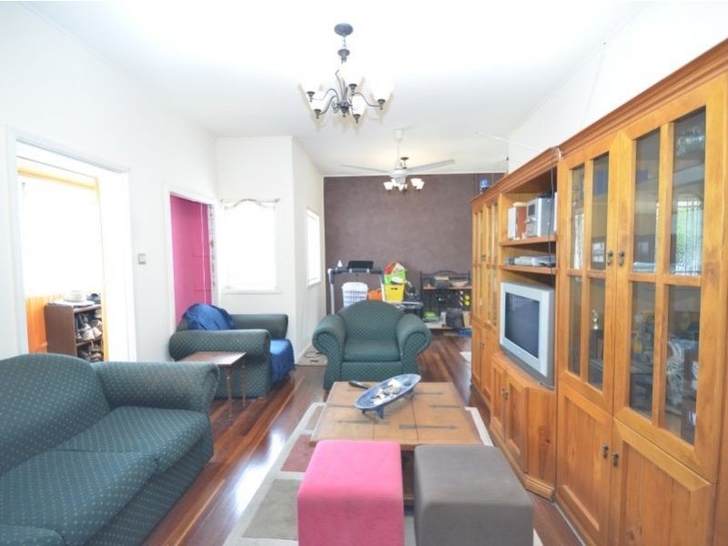 Greenslopes QLD 4120