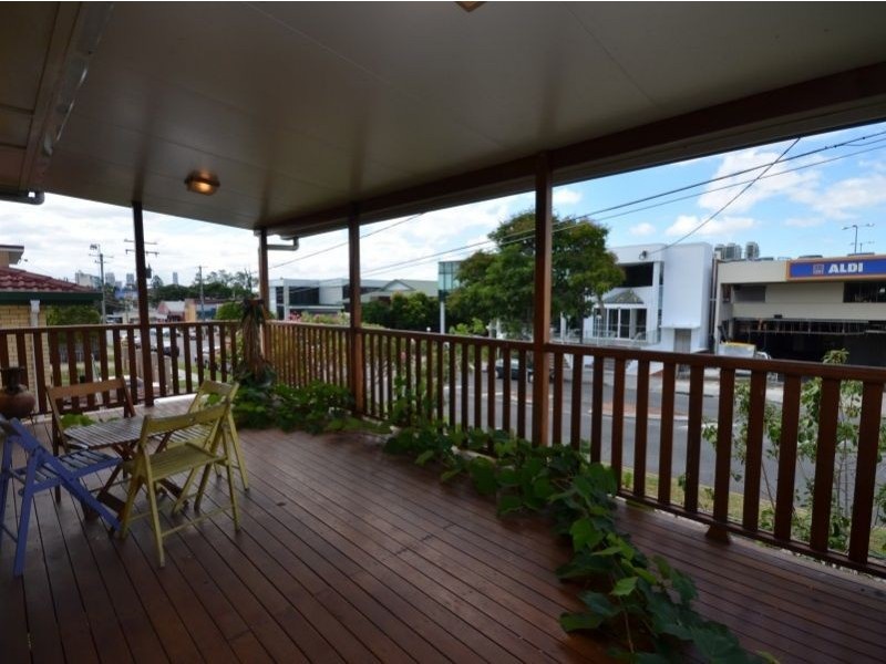 Greenslopes QLD 4120