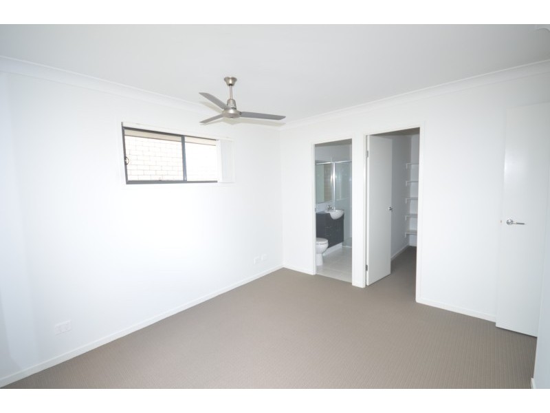 2 Dominic Parade, Augustine Heights QLD 4300