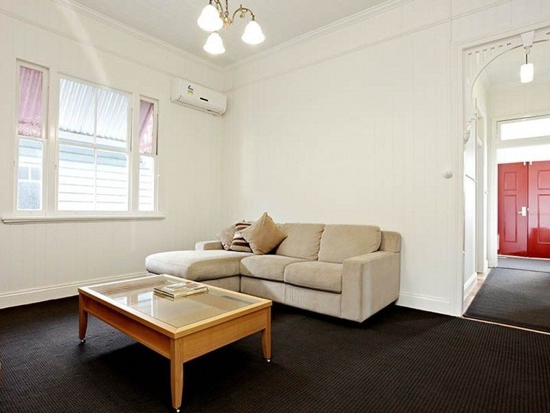 East Brisbane QLD 4169