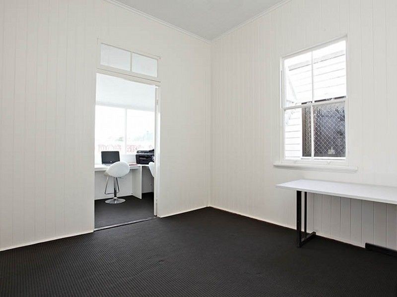 East Brisbane QLD 4169