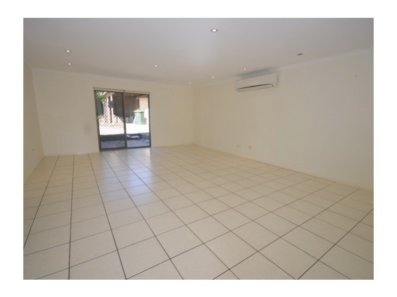34 Twynam St, Belmont QLD 4153