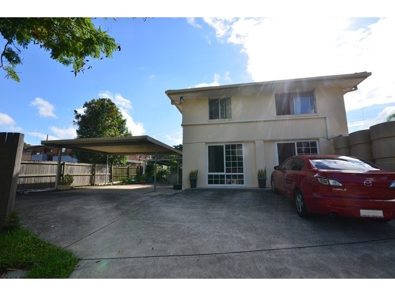 3 Dunstable St, Macgregor QLD 4109