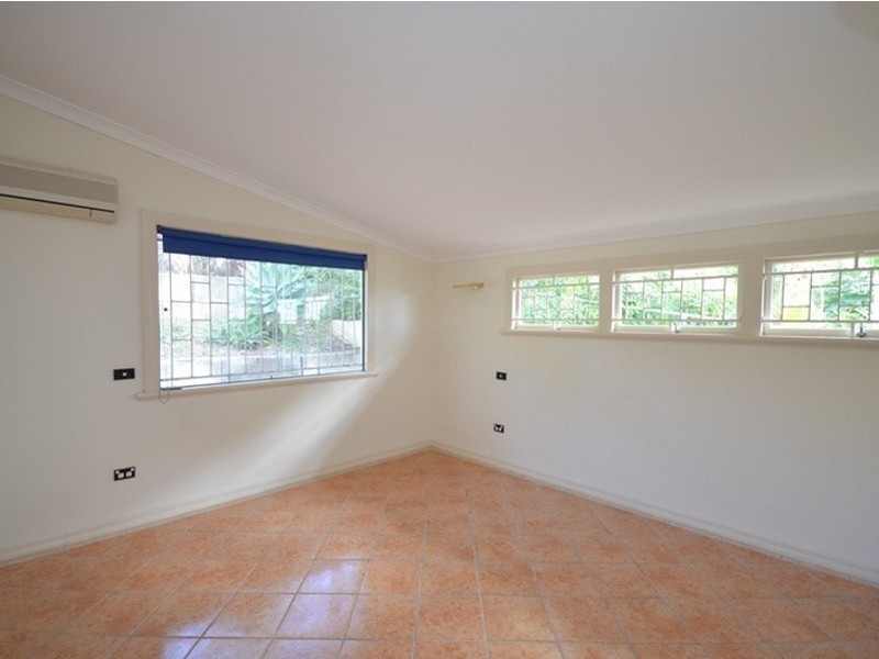 88 Hoff St, Mount Gravatt East QLD 4122