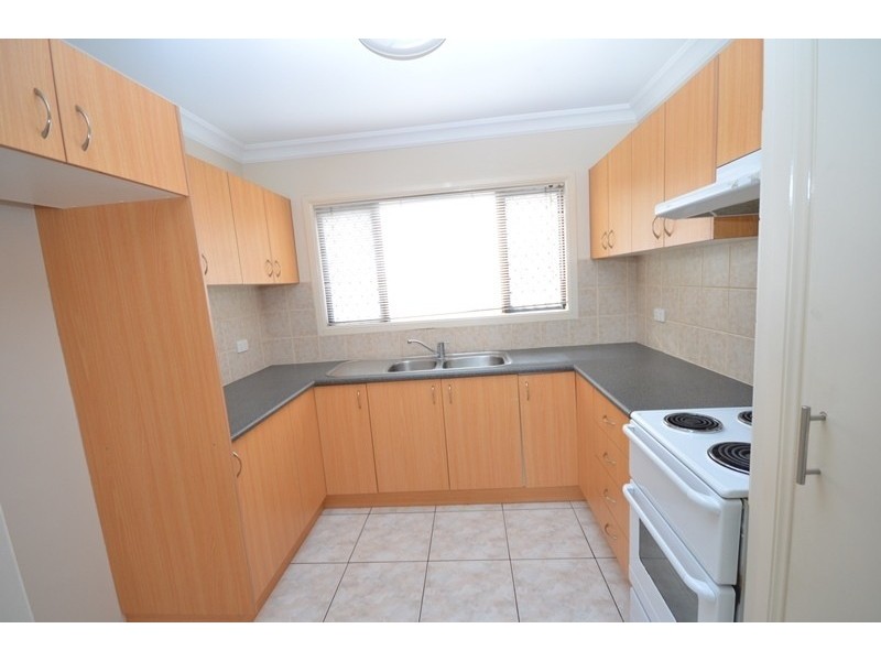 12 Grout St, Macgregor QLD 4109