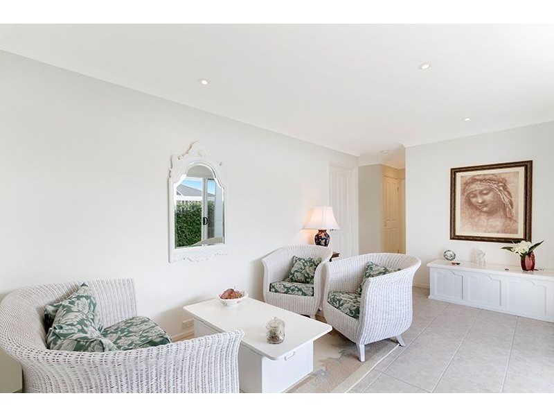 Holland Park West QLD 4121