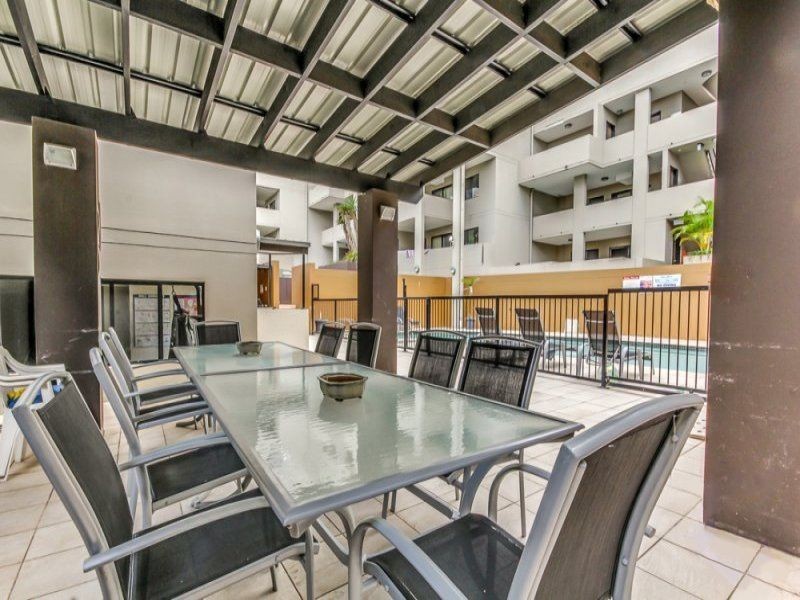 26/1848 Logan Rd, Upper Mount Gravatt QLD 4122