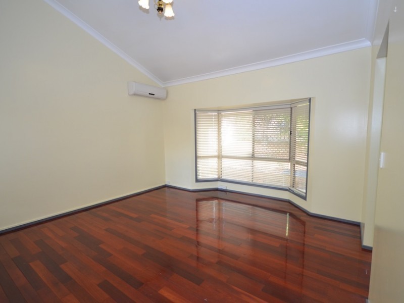 27 Tristania Way, Mount Gravatt East QLD 4122