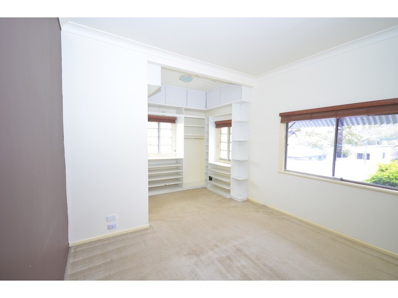 29 Grenfell St, Mount Gravatt East QLD 4122