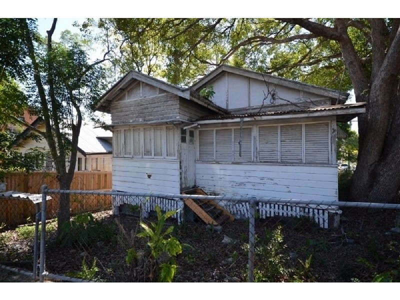 Holland Park West QLD 4121